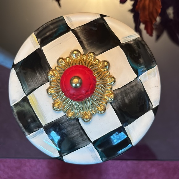 McKenzie Childs Courtly check squashed pot - Picture 5 of 5